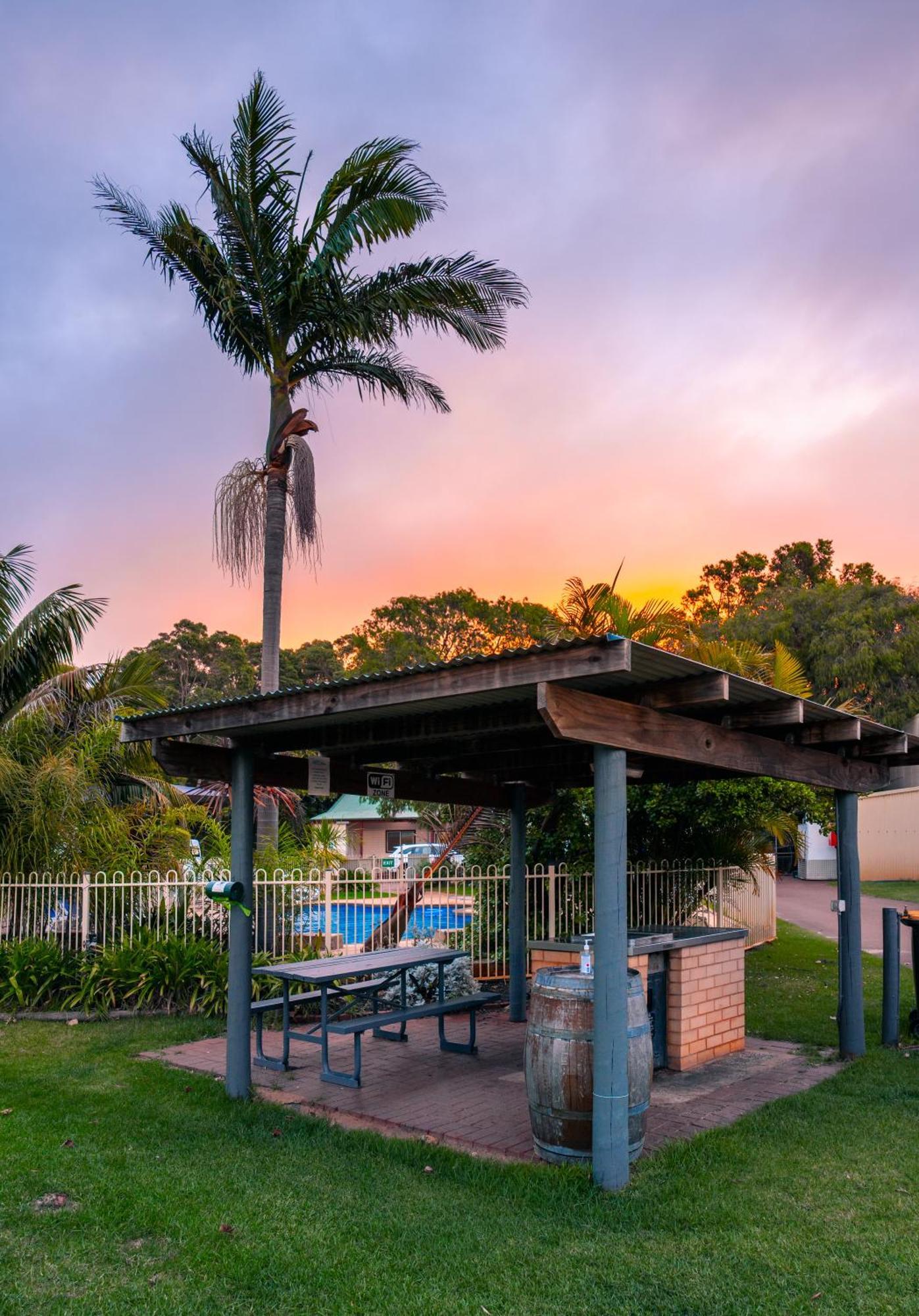 Margaret River Tourist Park Екстериор снимка